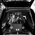 Veletrgovina pogrebnom opremom: Smrt nije jedino sigurno zanimanje