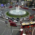 Zakrčenje na Slaviji: Vozila se jedva pomeraju, gužve trenutno najveće u centru grada, evo gde se još sve mili (video)