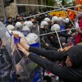 U neredima u Istanbulu privedeno preko 200 osoba, protesti širom Evrope
