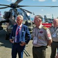 Delegacija Vojske Srbije na vazduhoplovnom sajmu u Parizu (foto)