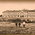 Kragujevačkom kaldrmom: Vojna bolnica