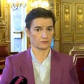 Ana Brnabić na Pariskom mirovnom forumu: Francuska snažno podržava evropski put Srbije