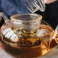 Svakodnevno pijete ovaj čaj, a niste svesni posledica: Jedna šolja može izazvati haos, evo kako da ga pravilno pripremite