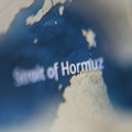 Rojters: Bahrein prosledio članicama UN nacrt rezolucije o zaštiti brodova u Ormuskom moreuzu