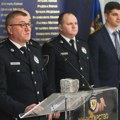 Na konferenciji pokazivao kamen kojim su gađani policajci: Za načelnika Uprave policije ponovo postavljen Ivica Ivković