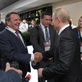 Putin se sastao sa Šrederom u Kremlju: Razgovor bio prijateljski, vođen u formatu "jedan na jedan"