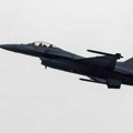 Uzbuna na Zakintosu: F-16 prinudno sleteo na aerodrom, pa se zapalio