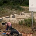 Tražili rimsko blago kod Lajkovca, ostavili lom! Vandali preorali arheološko nalazište, istraga u toku (slike)