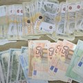 Uhapšen zbog sumnje da je prisvojio oko 37 miliona dinara pa kupio stanove