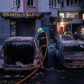 Ruske balističke rakete zasule Kijev: Najmanje devet mrtvih, ljudi ostali zarobljeni u ruševinama
