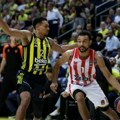 Haos u Istanbulu: Fener srušio Olimpijakos - Boban i Gudurić nadigrali Petruševa