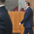 „Sporno postupanje obezbeđenja predsednika“: Sagovornici Danasa o pucanju gume na Vučićevom vozilu