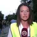 Novi Sad, i sinoć studenti i građani ispred Filozofskog fakulteta, kao i kordon policije