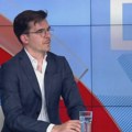 Parun: Nije se desilo ono čemu se Vučić verovatno nadao - da će vremenom doći do pada entuzijazma prema protestu