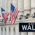 Wall Street: Dow Jones na rekordu, pali prinosi na obveznice