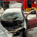 Горео аутомобил у Новом Саду, ватрогасци гасили ватру на "фијат пунту"