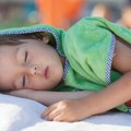 Kako zaspati kao beba uprkos letnjim vrućinama i visokim temperaturama: Ovo su saveti stručnjaka za spavanje