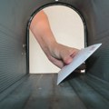 Удружење Уставобранитељи поднело кривичну пријаву против директора ПИО фонда због Вучићевог писма пензионерима