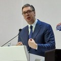 Vučić: Veliko povećanje penzija, 14,8 odsto idemo početkom januara, ali će penzije da prate plate