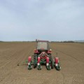 "Traktori su stari 40 godina i više": Poljoprivrednici nemaju novca za novu mehanizaciju, cene preko 20.000€