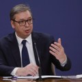 Vučić: Pozivaju na poštovanje institucija, a sve čine da one ne mogu da rade, RTV1 (UŽIVO)