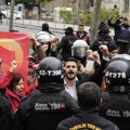 U Istanbulu uhapšeno više od 400 ljudi tokom prvomajskih demonstracija