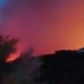 Hitno upozorenje! Požar na Kritu van kontrole: Turisti napuštaju hotele, opšti haos (video)
