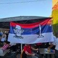 Pumpa i lik iz kultnog filma u Rigi: Zastava Srbije postala hit na Evrobasketu FOTO