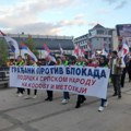 Građani Leskovca šetali u znak podrške Srbima na KiM, na čelu kolone Cvetanović, pridružio im se i Tomašević