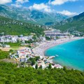 Najjeftinije letovalište na crnogorskom primorju: smeštaj neverovatno jeftin, a tek hrana! cene će vas začuditi