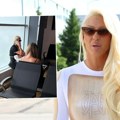 Karleuša u stajlingu od 77.000 € strpljivo čekala da se ukrca u avion! JK kao sav normalan svet - evo šta radi dok misli da je…