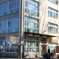 Deo plafona pao u školi u Kovilju, jedan učenik lakše povređen