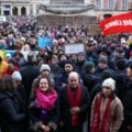 Protest protiv krajnje desnice u Njemačkoj, među demonstrantima i kancelar Scholz