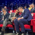 "Dogovorili smo susret" Vučić poručio iz Brisela: Dugo sam razgovarao sa Makronom