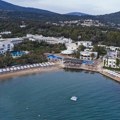 Idealan hotel za porodični odmor: Na privatnoj peščanoj plaži, nedavno renoviran - Hotel Samara 5*