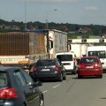 Krenula praznična putovanja - gužve na auto-putu "Miloš Veliki" i na Preševu