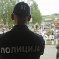 Novi Pazar: Sukob građana i policije ispred Državnog univerziteta, studenti ponovo u zgradi