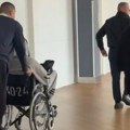 (VIDEO) Nije dobro za Zvezdu: Izundu u kolicima na aerodromu!