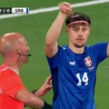 Internet proključao zbog simpatične reakcije fudbalera Srbije, tražio VAR u prijateljskom meču protiv Španije
