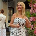 Vesna Dedić u dugoj haljini, organizovala gala slavlje: Voditeljka smršala, pa pokazala izvajanu figuru