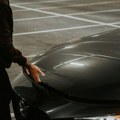 Ne palite motor pre ovoga: Nekoliko sekundi može značiti život ili smrt! Jedan gest prolaznika oduševio Kragujevčane