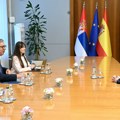 Vučić primio ambasadora Španije u oproštajnu posetu