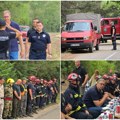 „Naši vatrogasci su heroji!“ Vučić sa vatrogascima u požarom zahvaćenoj Deliblatskoj peščari „Niko nije stradao, nijedna kuća…