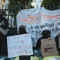 Blokade srednjih škola šire se Francuskom: Učenici izašli na ulice zbog nastavnika i loših uslova