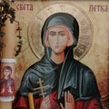 Danas se obeležava Sveta Petka, jedna od najčešćih krsnih slava u Srbiji