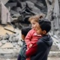 Šestoro djece i troje odraslih ubijeno u izraelskom vazdušnom napadu na Rafu