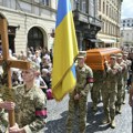 (Foto): Kontroverzna ukrajinska političarka Irina Farion sahranjena uz povike "Moskovljani, gubite se iz Lavova!"