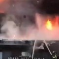 Eksplozija u Moskvi: Požar urušio stambenu zgradu, ima stradalih (VIDEO)
