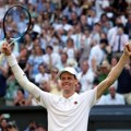 Siner nije dopustio senzaciju, posle preokreta izbacio Šapovalova na US Openu
