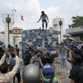 Haos u nepalu: Više od 570 zatvorenika pobeglo pošto su demonstranti probili zid zatvora